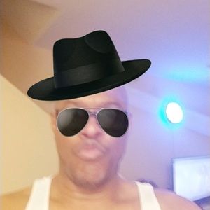 Meet your Posher, Andre